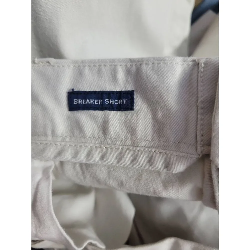 Vineyard Vines 9